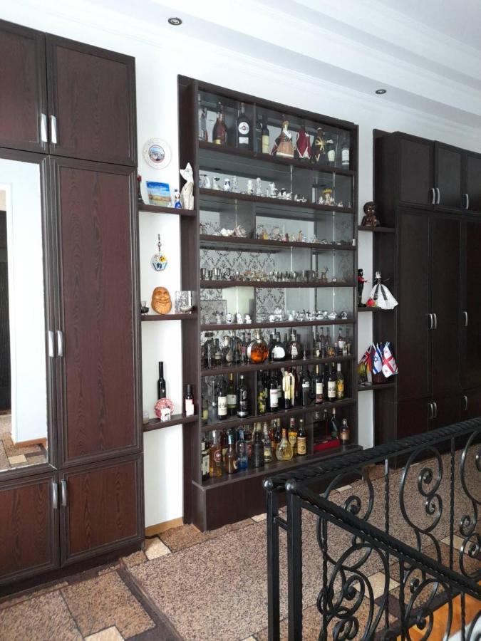 Anseza Hotel Кутаиси Екстериор снимка