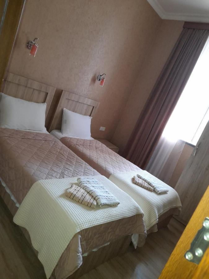 Anseza Hotel Кутаиси Екстериор снимка