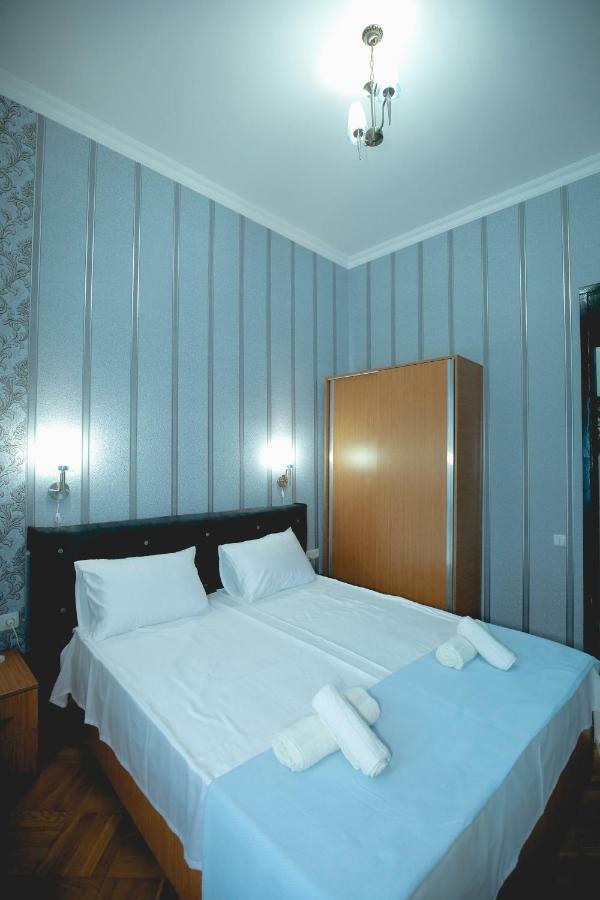 Anseza Hotel Кутаиси Екстериор снимка