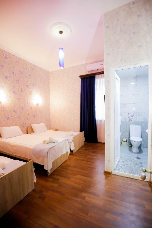 Anseza Hotel Кутаиси Екстериор снимка