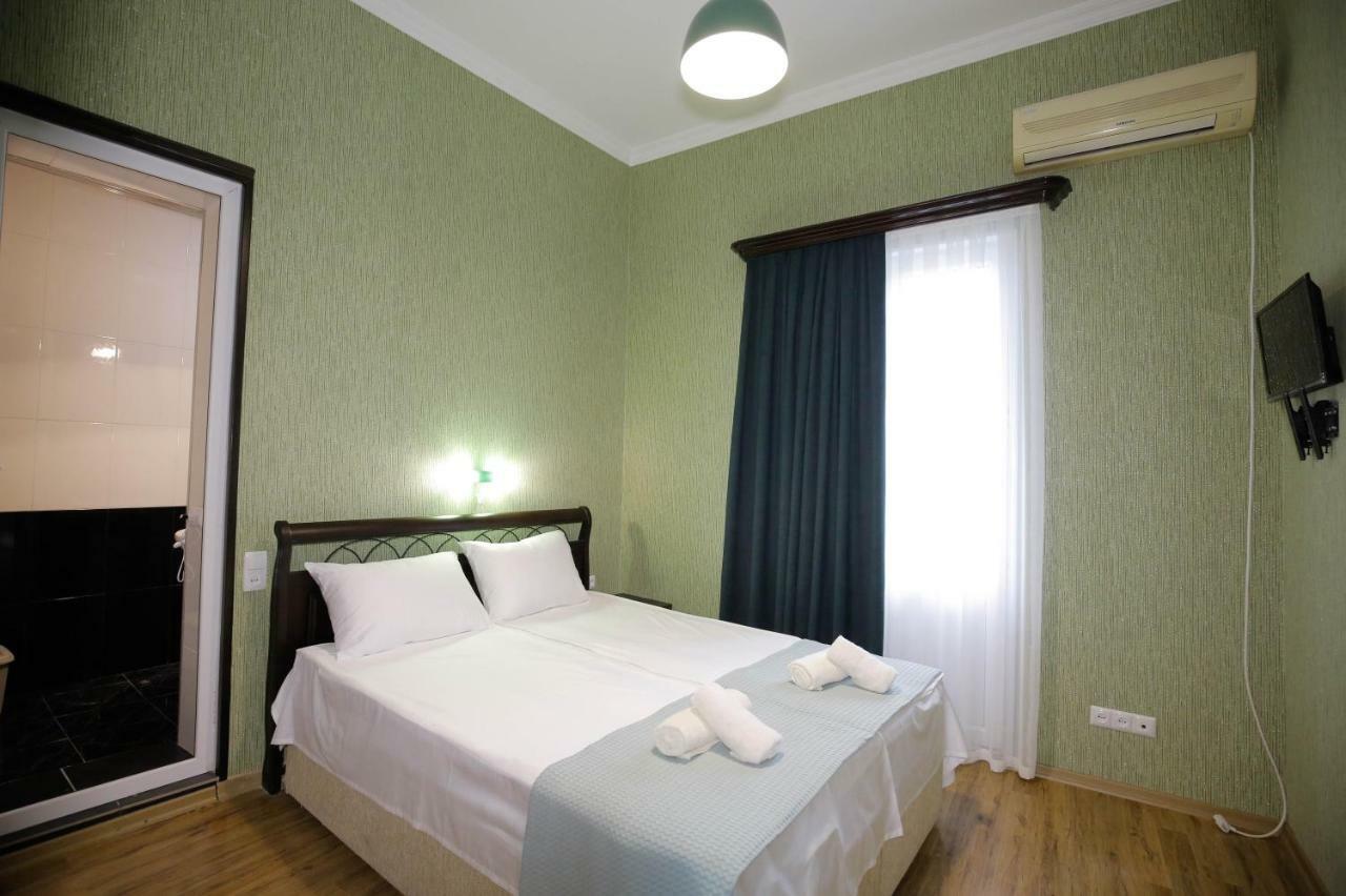 Anseza Hotel Кутаиси Екстериор снимка